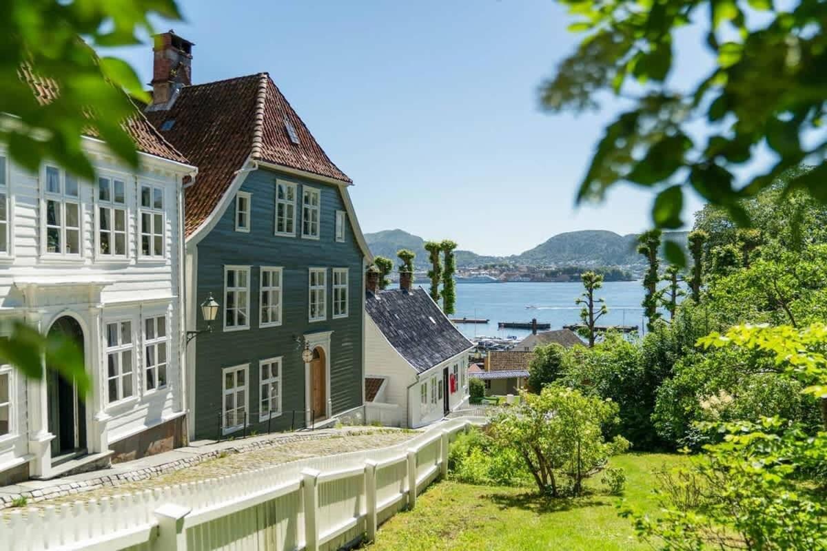 Dinbnb Apartments I Views & Street Parking In Sandviken Bergen Exterior photo